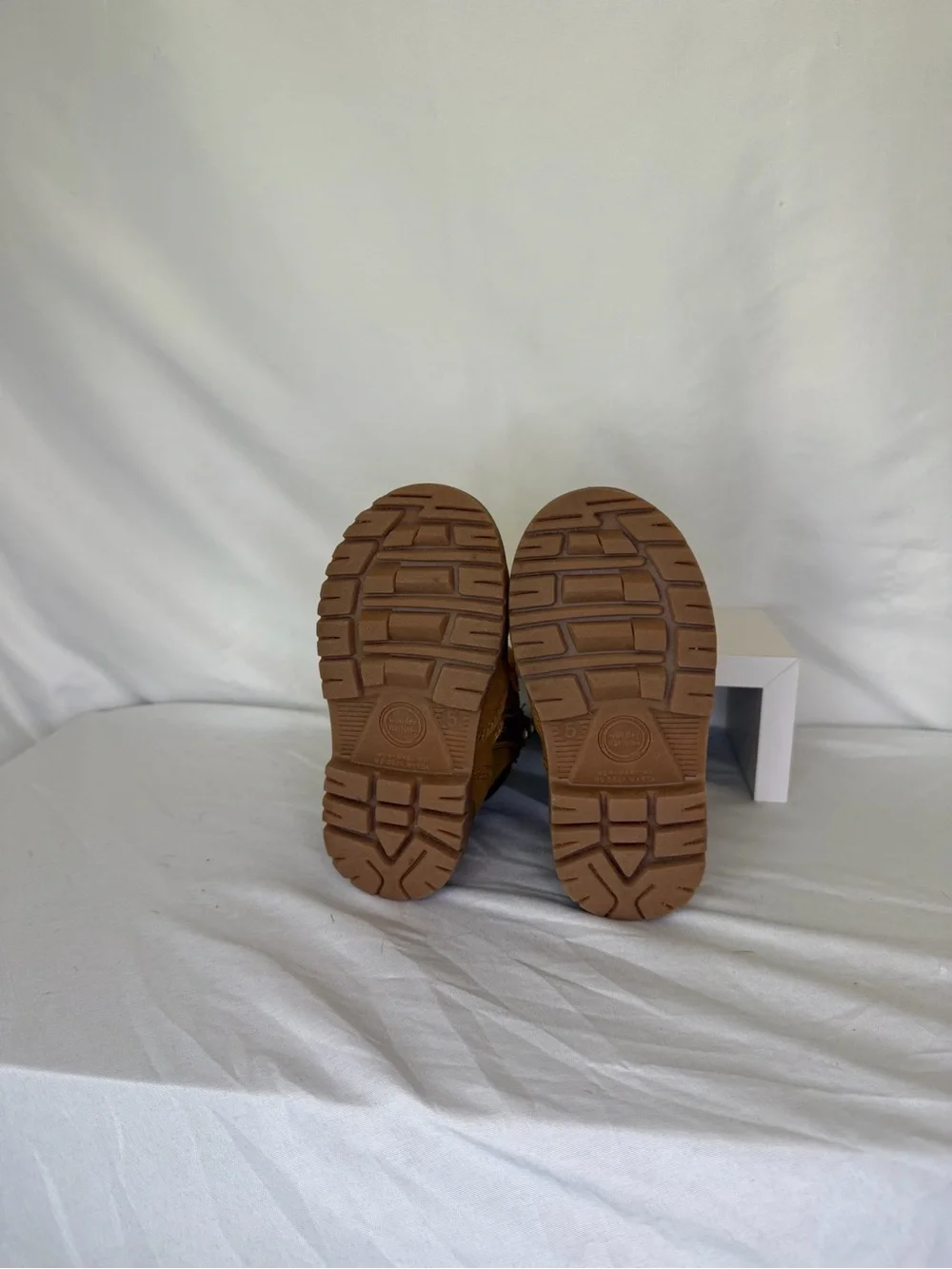 wonder nation Toddler Brown Hook-and-Loop Ankle Boots
